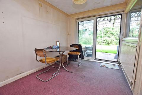 321 Beechings Way, Rainham, Gillingham, ME8 7BP