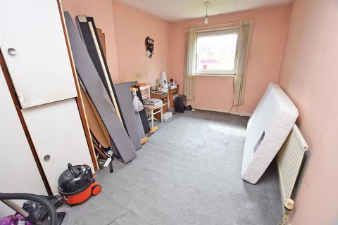 321 Beechings Way, Rainham, Gillingham, ME8 7BP