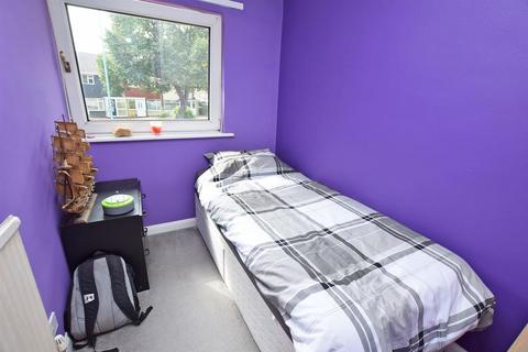 321 Beechings Way, Rainham, Gillingham, ME8 7BP