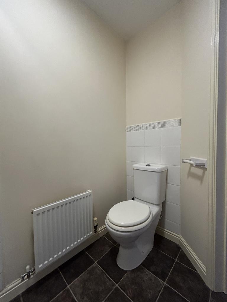 En-suite bathroom