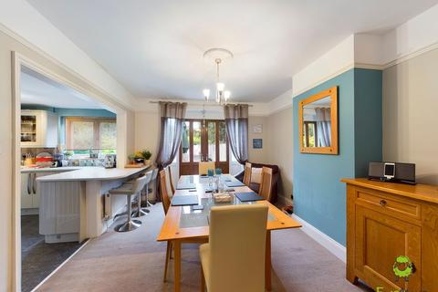1 Oaklands Close, Bexleyheath, DA6 7AP