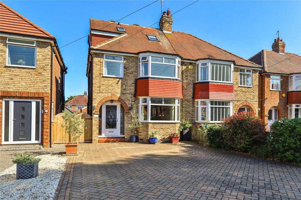 Thornwick Avenue, Willerby, HU10 4 bed semidetached house £300,000