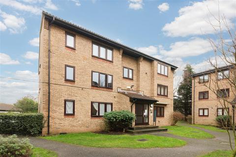 18 Gresham Way, London, SW19 8ED