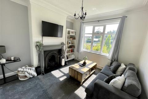 98 Moorside, Cleckheaton, BD19 6JX