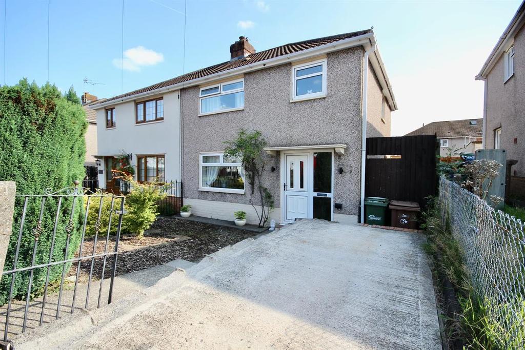 Sunnybank Road, Blackwood 3 bed semidetached house £190,000