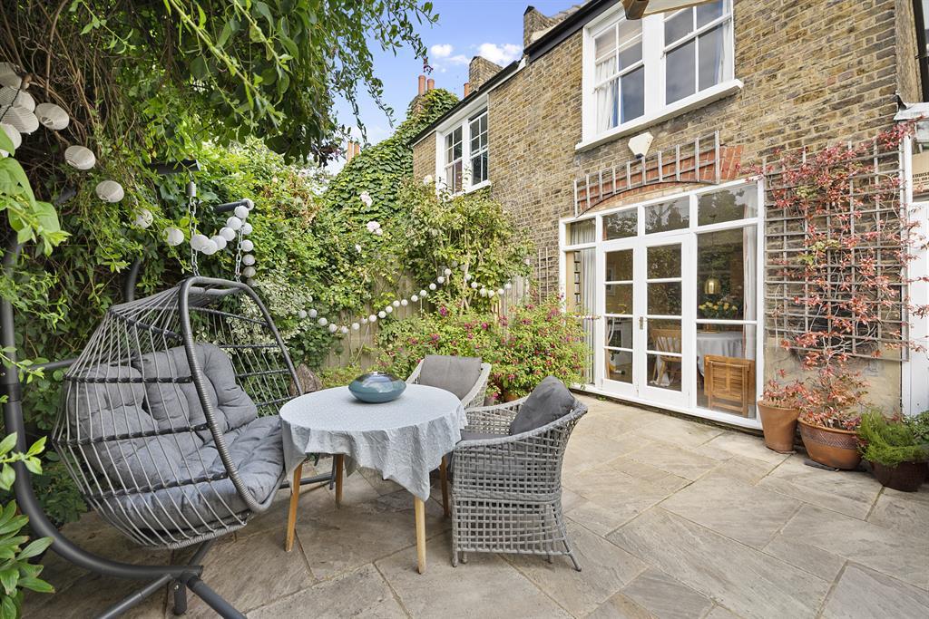 Garden facing rear elevation