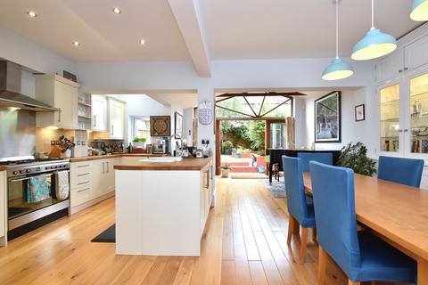 35 Parbury Road, London, SE23 1NZ