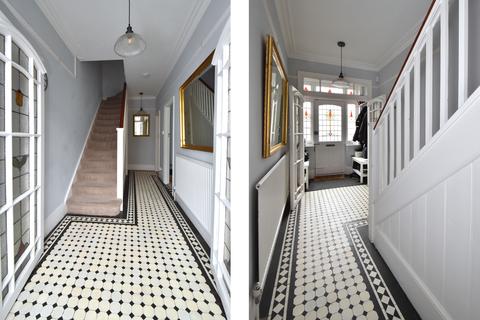 35 Parbury Road, London, SE23 1NZ