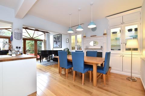 35 Parbury Road, London, SE23 1NZ