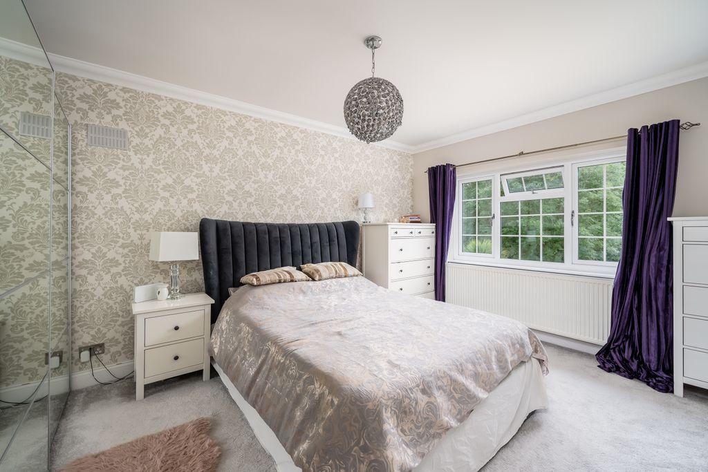 Bedroom 2 (Double)