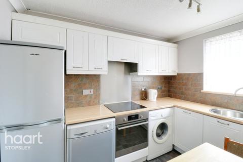 30 Felton Close, Luton, LU2 9TD