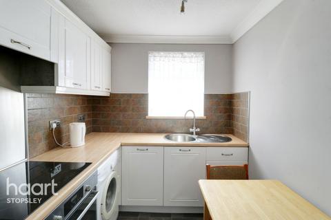 30 Felton Close, Luton, LU2 9TD