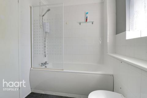 30 Felton Close, Luton, LU2 9TD