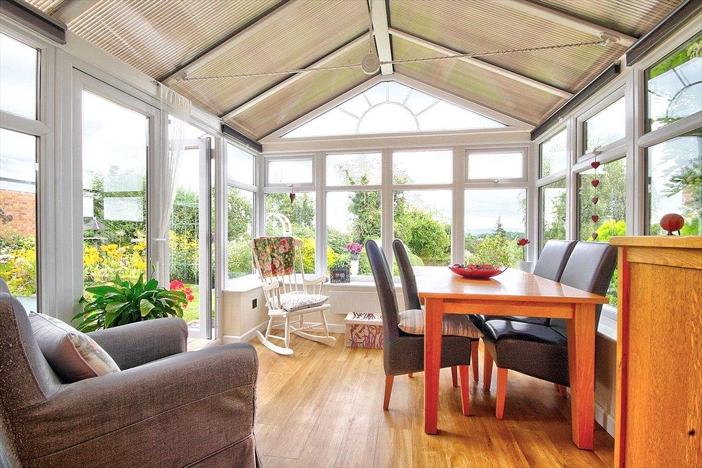 Lanesfield Park, Evesham, WR11 4 bed detached house £475,000