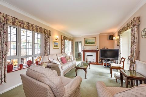 7 Barton Close, Bognor Regis, PO21 4NH