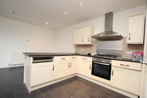 4 bedroom detached house to rent, Littlewood, Rothwell  NN14