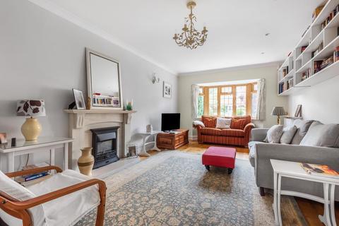 36 Ridgeway Close, Lightwater, GU18 5XX
