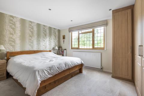 36 Ridgeway Close, Lightwater, GU18 5XX