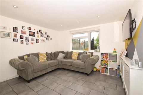 31 Brickfields, West Malling, ME19 5AG
