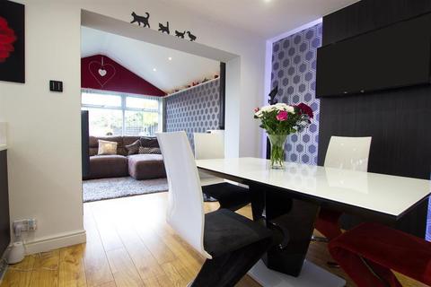 40 Jacks Key Drive, Darwen, BB3 2LG