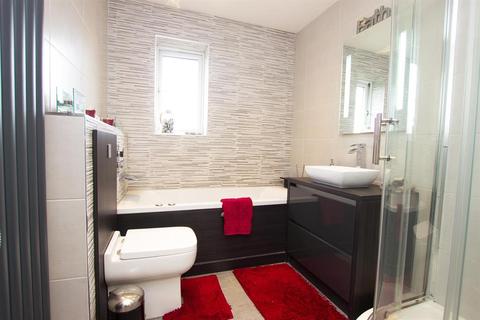 40 Jacks Key Drive, Darwen, BB3 2LG