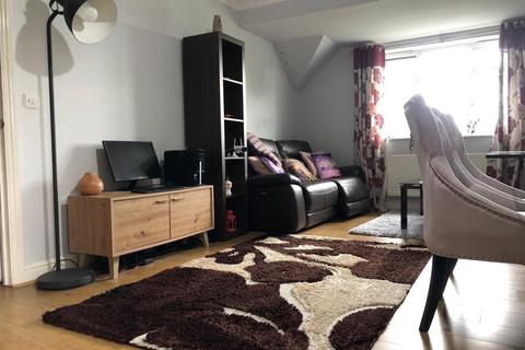 undefined, Draycott Avenue, Kenton, HA3
