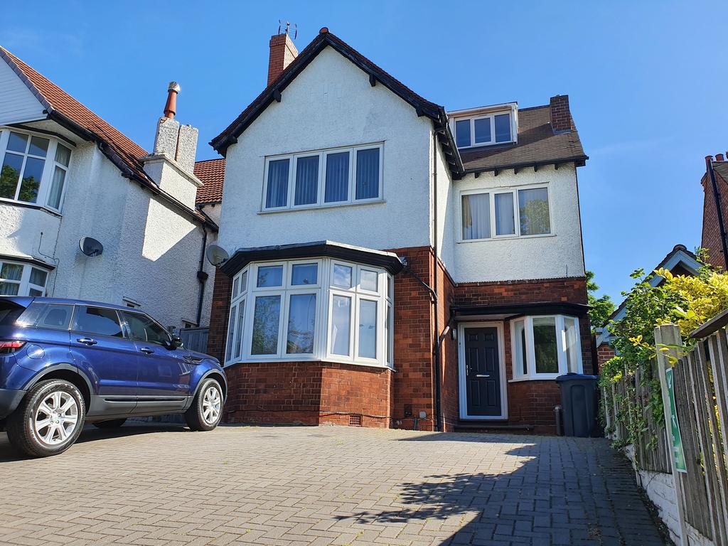 Chester Road, Sutton Coldfield... 1 bed in a house share £475 pcm (£