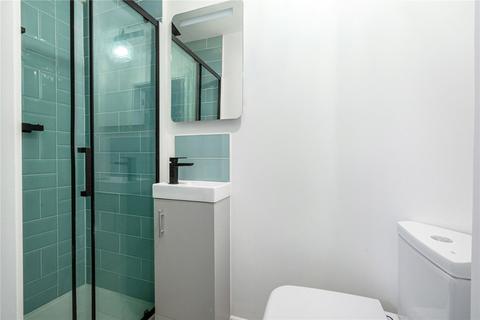 118 Midmoor Road, London, SW12 0ET