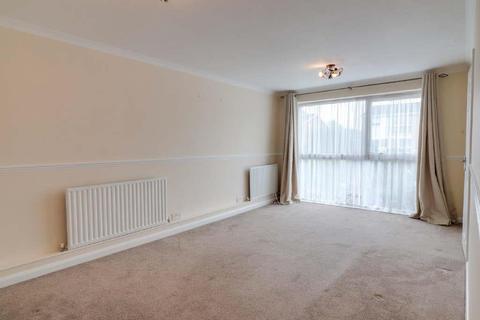 17 Danemead, Hoddesdon, EN11 9LT