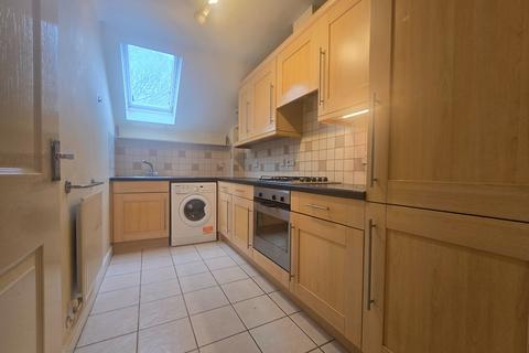 2 bedroom flat to rent, Jessamine Road, Shirley Warren