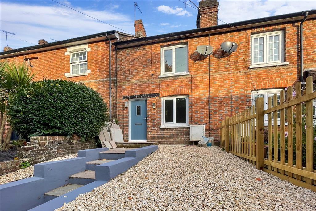 West Street, East Grinstead, West Sussex 3 bed terraced house £340,000