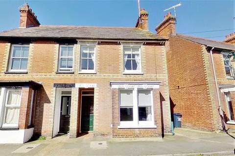 4 Albert Road, Canterbury, CT1 1UJ
