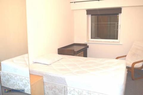 2 bedroom apartment to rent - ROYAL PLAZA, ELDON STREET, SHEFFIELD, S1 4GB