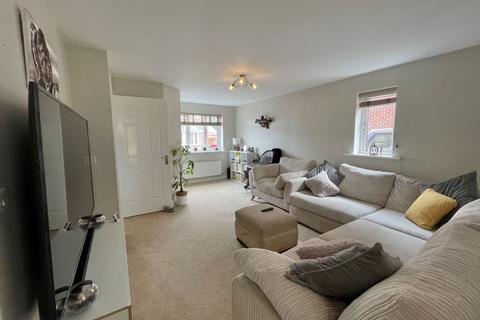 17 Dandelion Close, Northampton, NN3 5FB