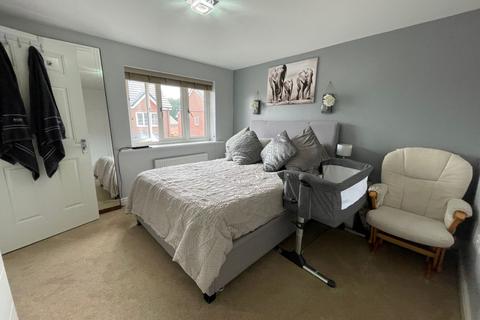 17 Dandelion Close, Northampton, NN3 5FB