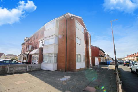 undefined, Beach Road, Thornton-Cleveleys, FY5