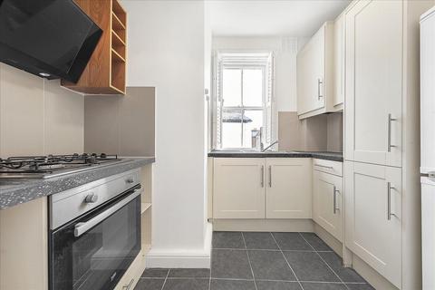 3 bedroom flat to rent, Fulham Palace Road, London, SW6