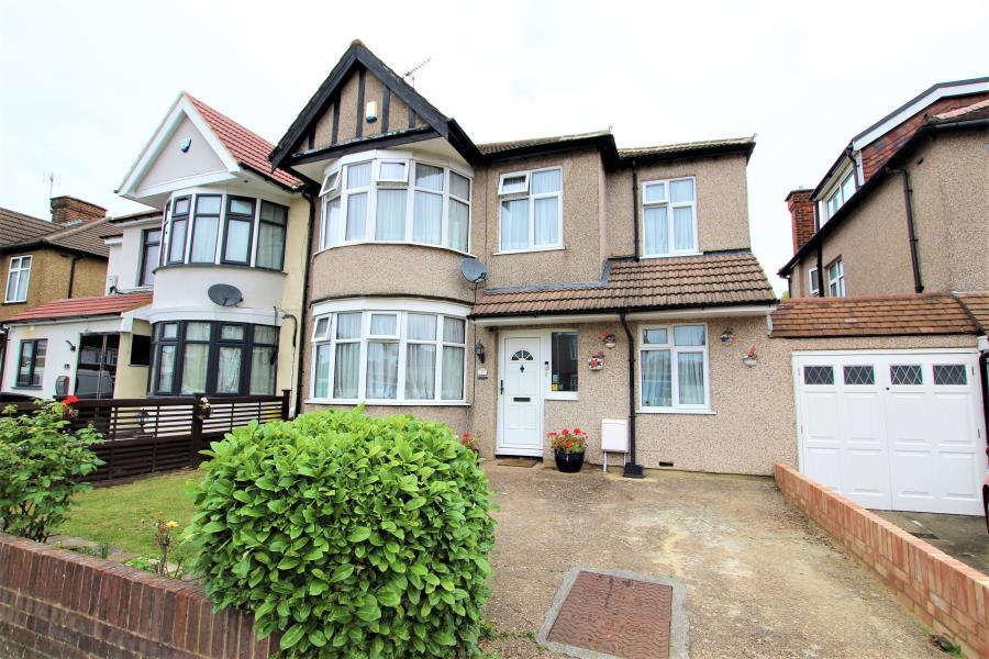 Kenton Park Road, Kenton, HA3 8UB 6 bed semidetached house £775,000