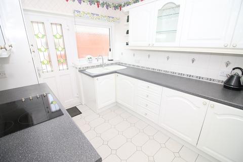 6 Balmoral Place, Thornton-cleveleys, FY5 5HU