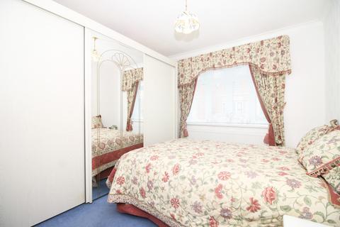 6 Balmoral Place, Thornton-cleveleys, FY5 5HU