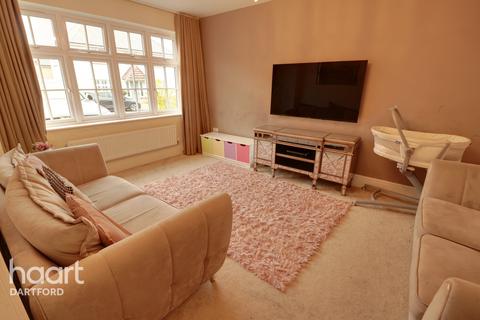 3 Emmeline Avenue, Weldon, Swanscombe, DA10 1EA