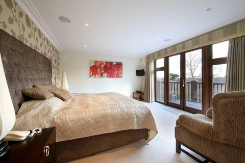 Lutyens Mill Lane, Chalfont St Giles, HP8 4NR