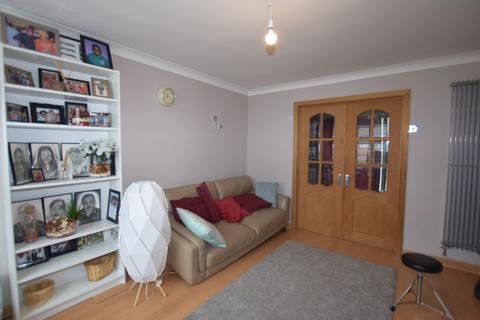 174 Cheswood Drive, Minworth, Sutton Coldfield, B76 1XY