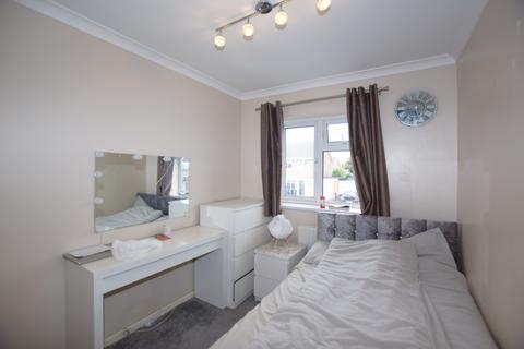 174 Cheswood Drive, Minworth, Sutton Coldfield, B76 1XY
