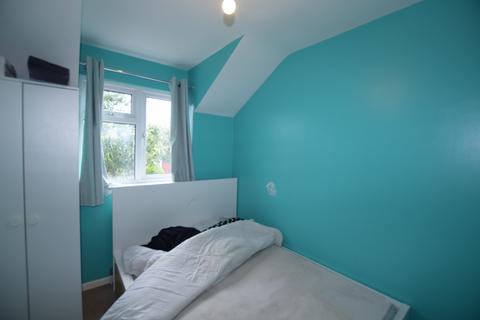 174 Cheswood Drive, Minworth, Sutton Coldfield, B76 1XY