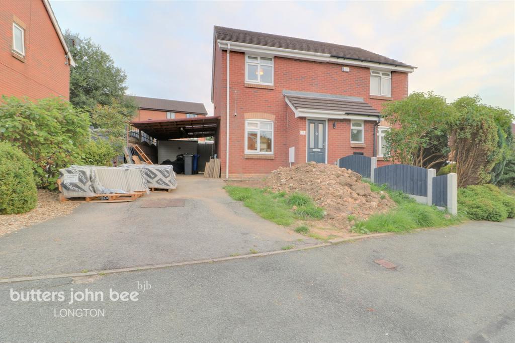 Berryfield Grove, Weston Coyney 2 bed semidetached house £140,000