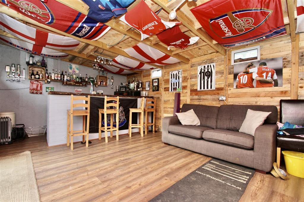 Log Cabin