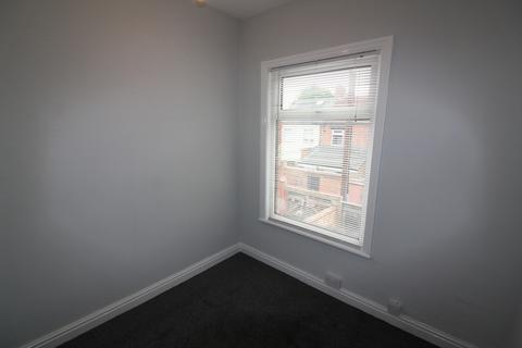 2 bedroom terraced house to rent, Eastbourne Road, Darlington, County Durham