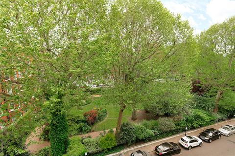 101 Barkston Gardens, London, SW5 0EU