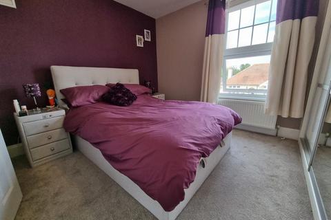 19 Nelson Road, South Ockendon, RM15 6PX